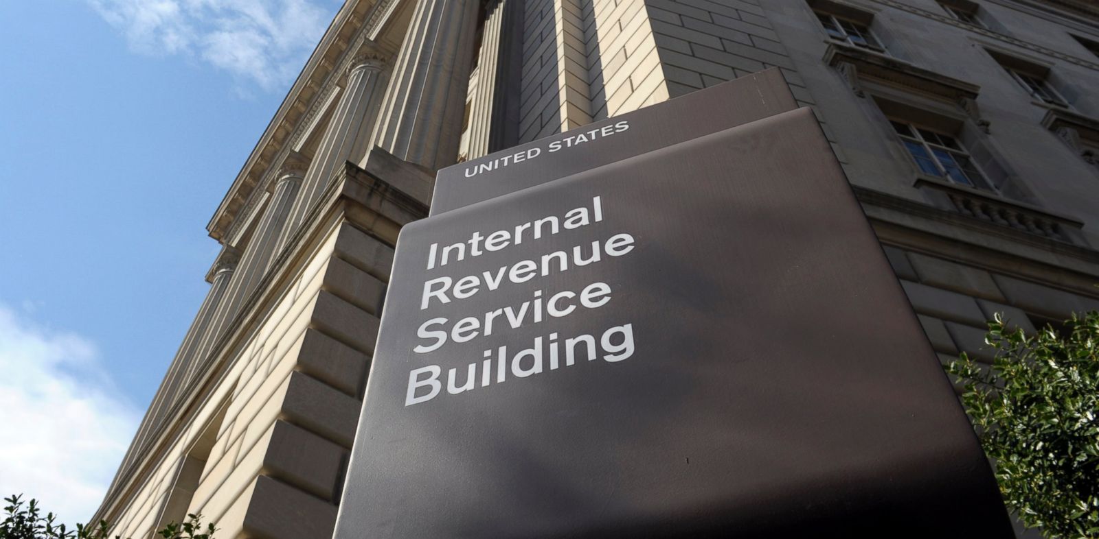 IRS computer problems shut down tax return efile system