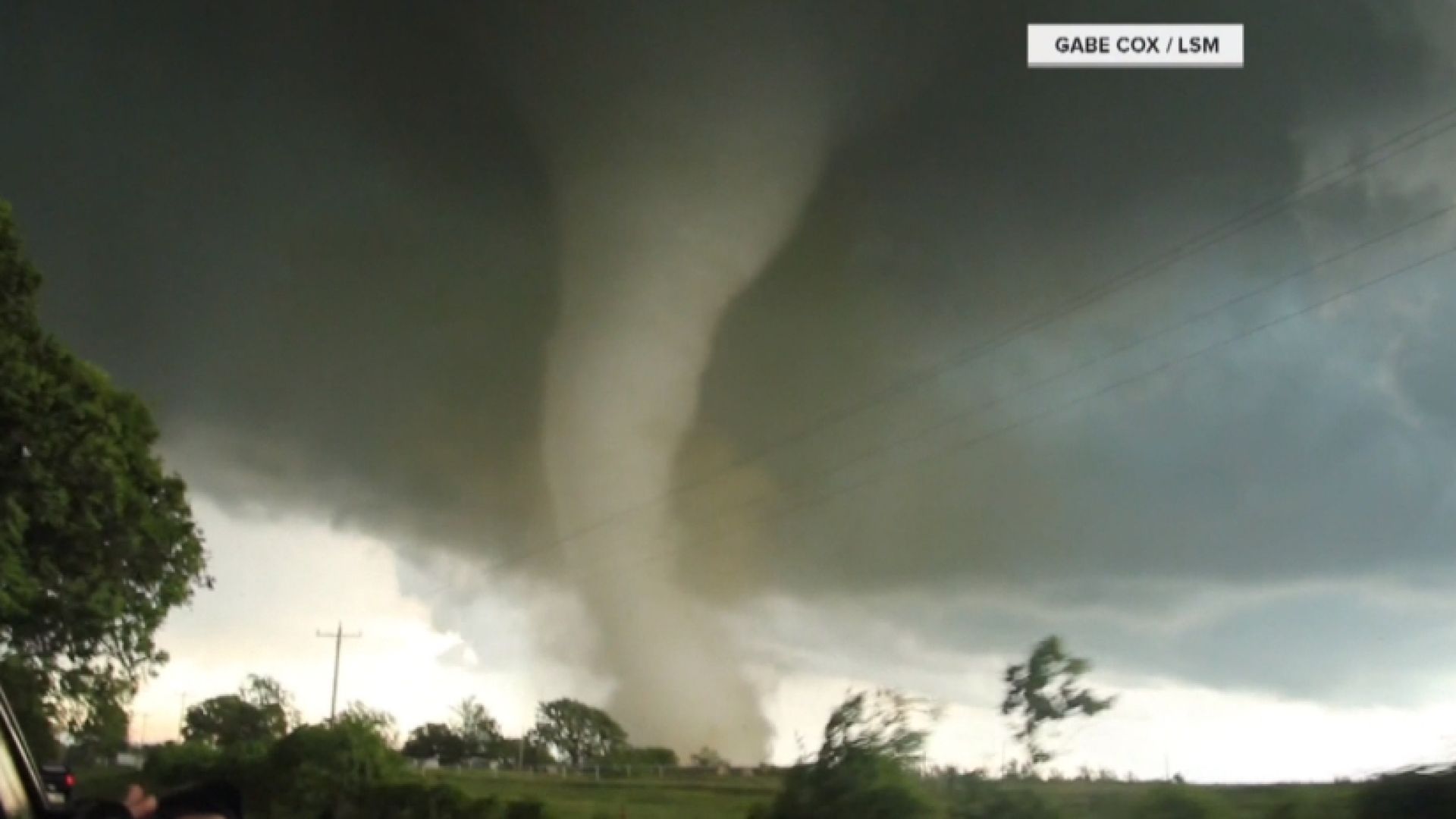 Tornado outbreak in Oklahoma kills 2