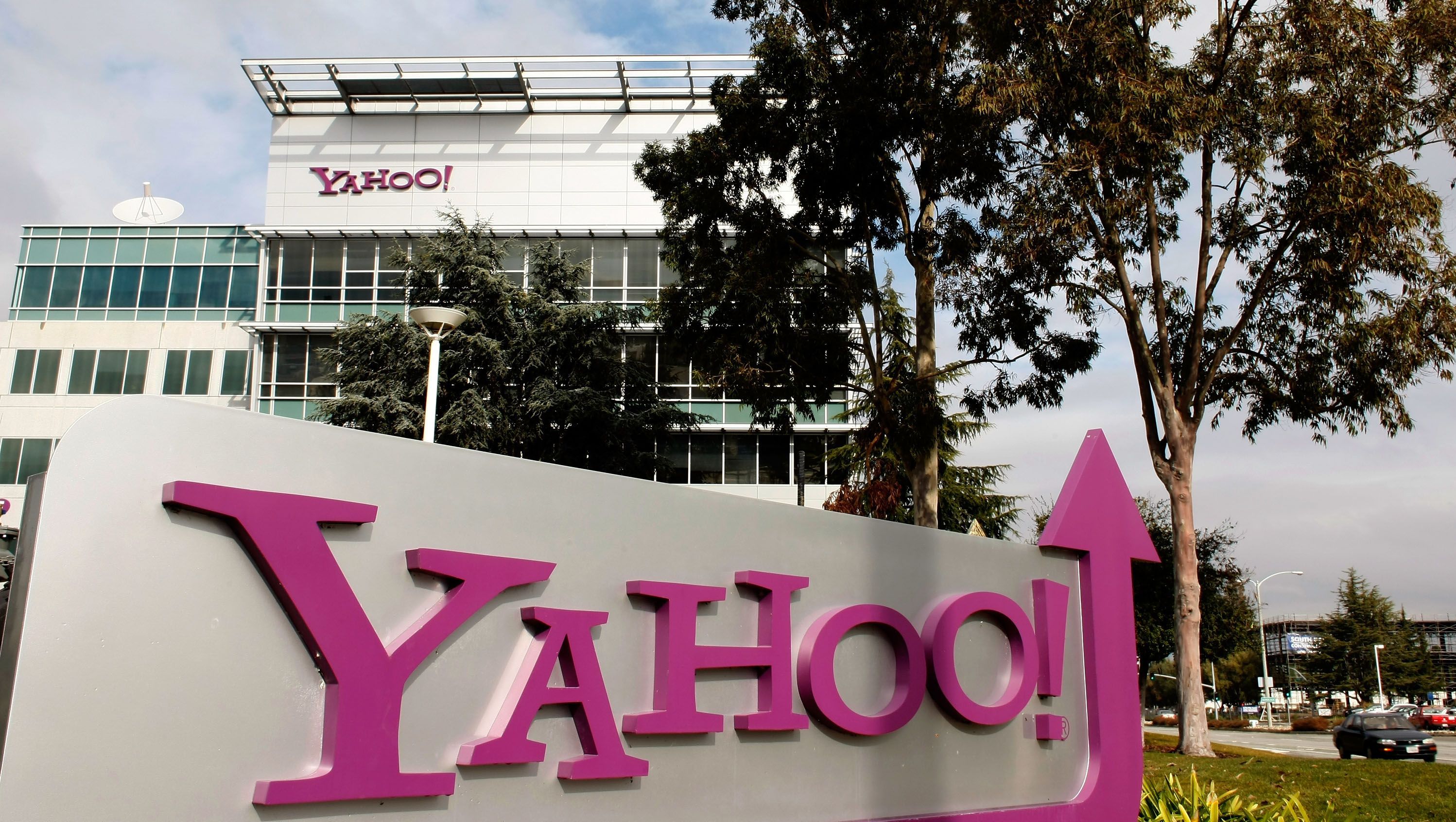 Russian agents facing charges in massive Yahoo hacking attack ...